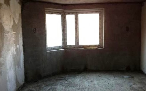 Из одного окна два