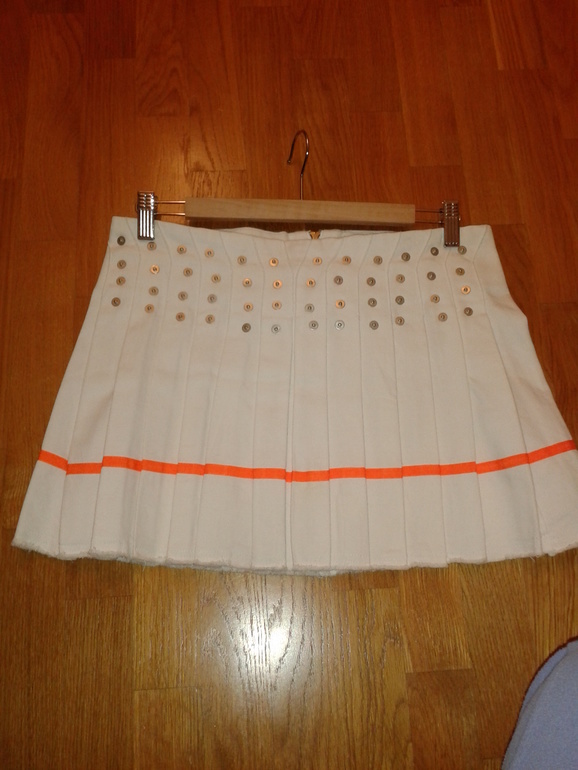 2 мини-юбки Zara(TRF100%), Fishbone. р-рМ(44росс.) б/у оч.мало