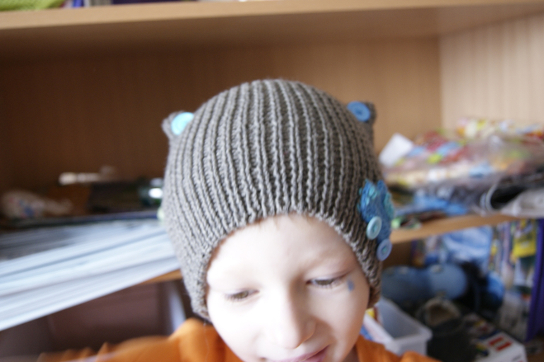 Шапки с машинками для мальчика