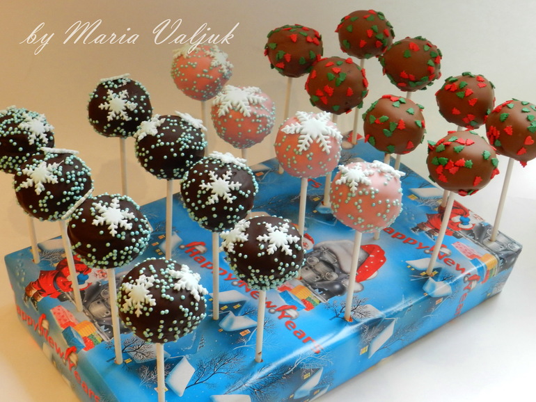 Капкейки и кейкпопсы.