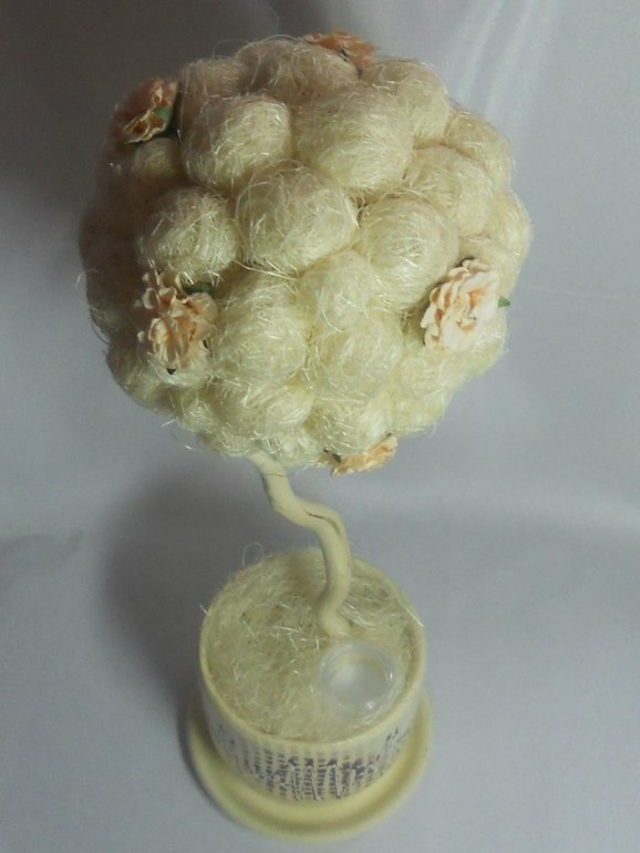 Топиарии в наличии, ждут своих хозяев!