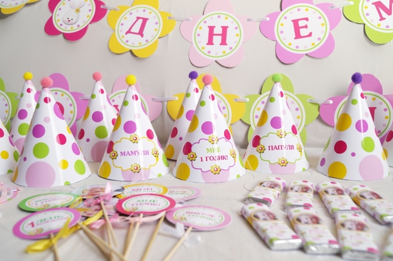 Яркий горошковый набор для девочки:)