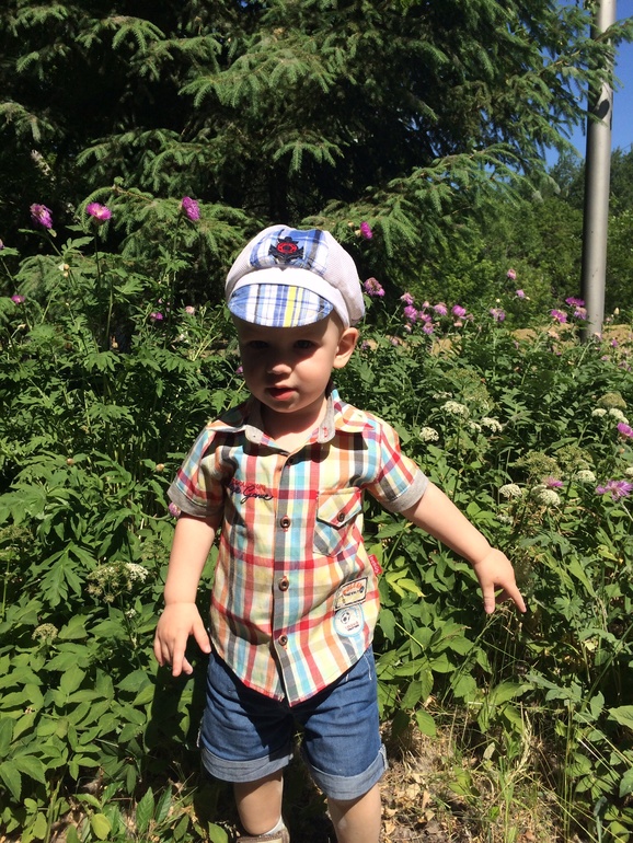 Нам 1,6, ура!!!