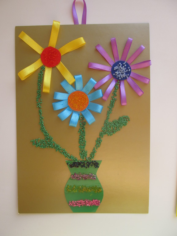 Бабушкам открытки.