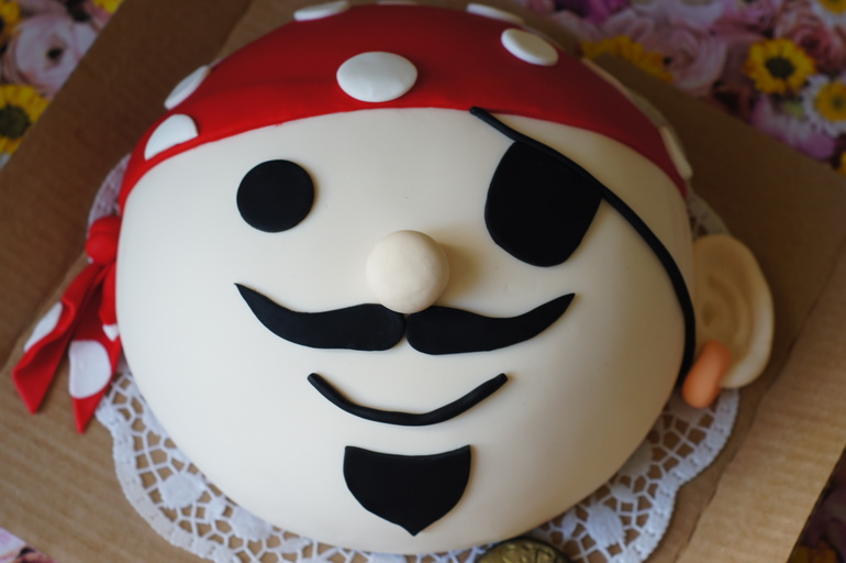 Тортик для маленького пирата))