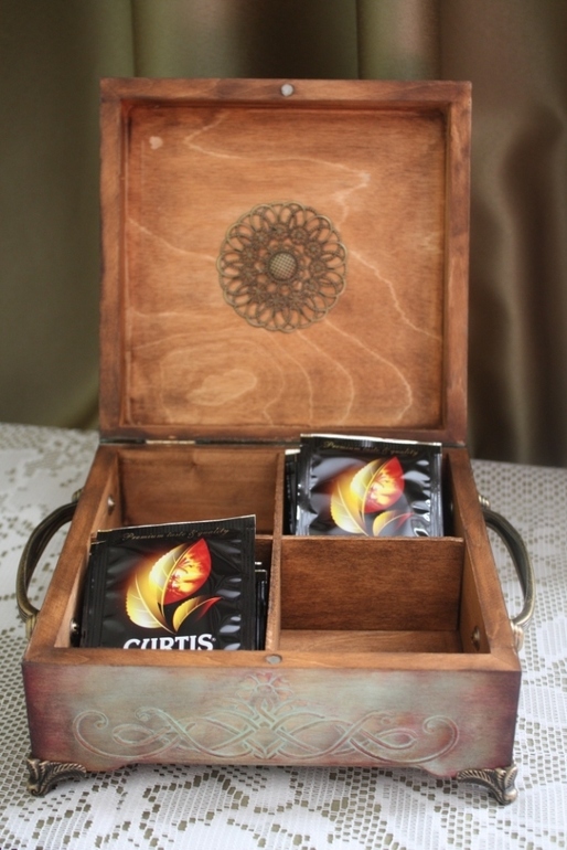 Шкатулка для чайных пакетиков)