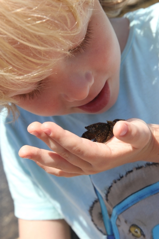 Ванюшка ждет не дождется))