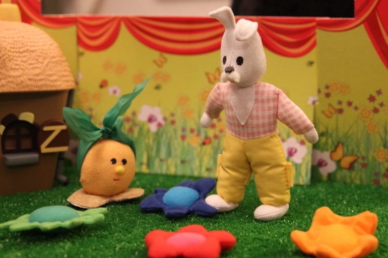 колобок , колобок....