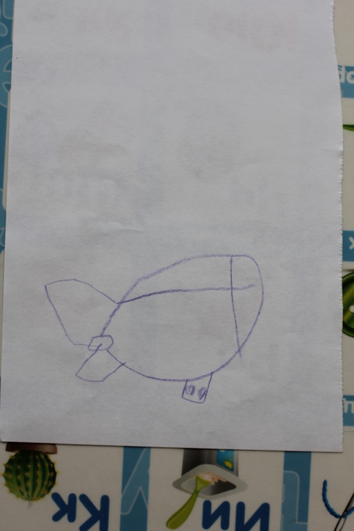 Андрей рисует