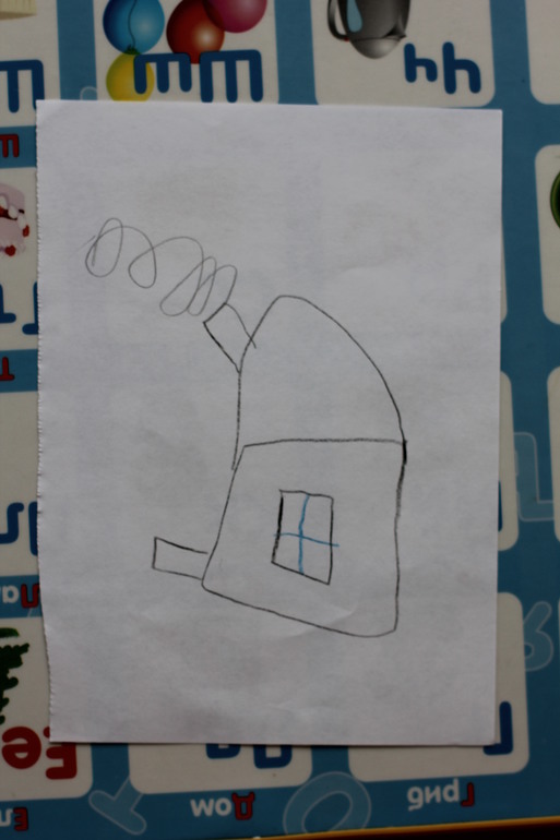 Андрей рисует