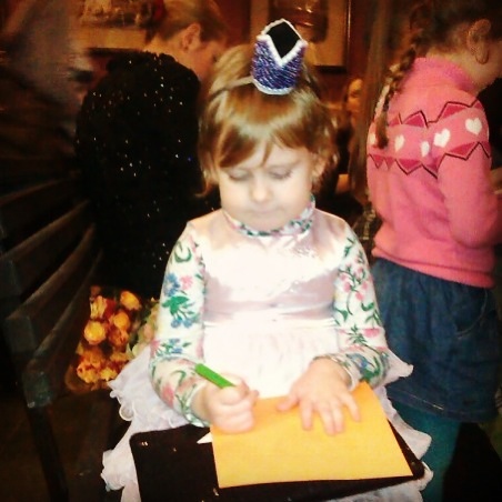 Корона из бисера для принцесс