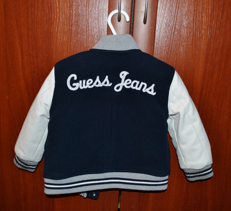 Куртка-бомбер Guess 12-18 мес