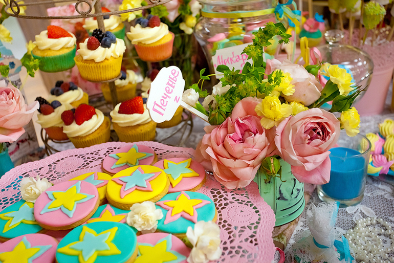 Wedding candy bar flowers. Свадебный сладкий стол ЦВЕТЫ.