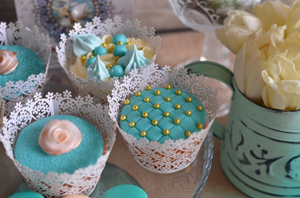 Набор сладостей в стиле Тиффани...