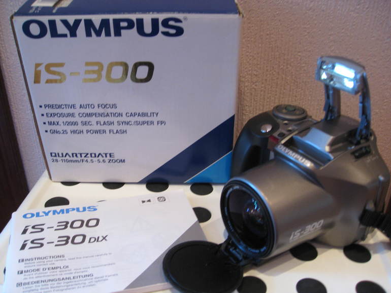 Фотоаппарат зеркальный Olympus IS-300