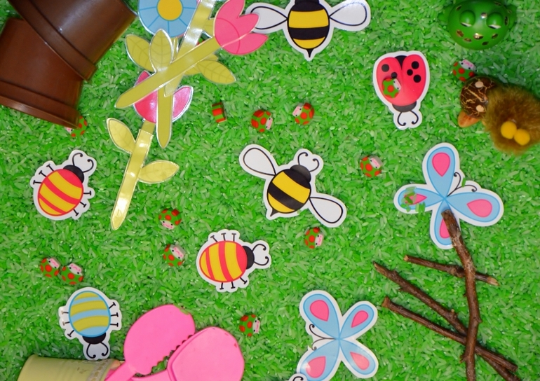 Сенсорная коробочка "Весна".