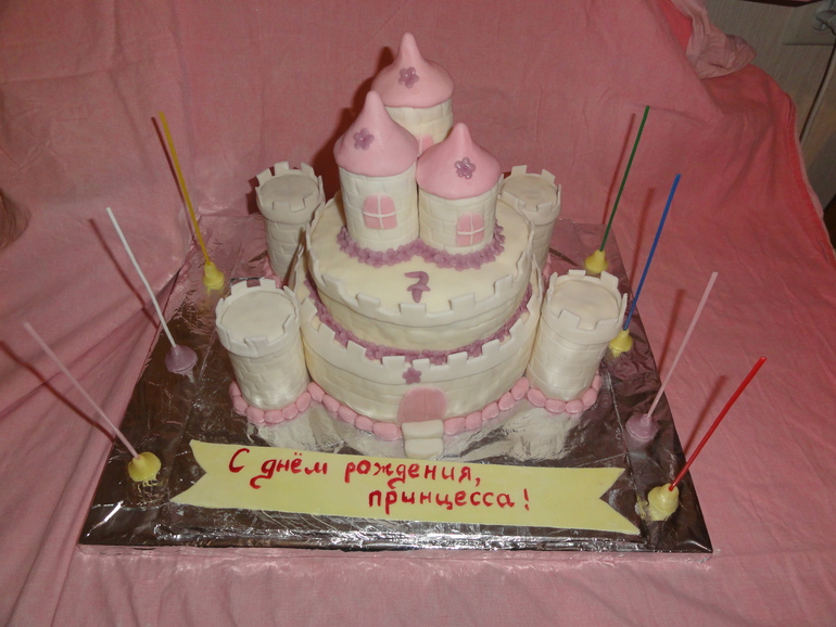 Торт-замок