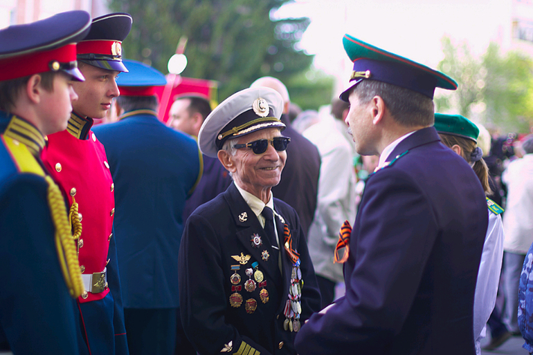 Сегодня у вечного огня...