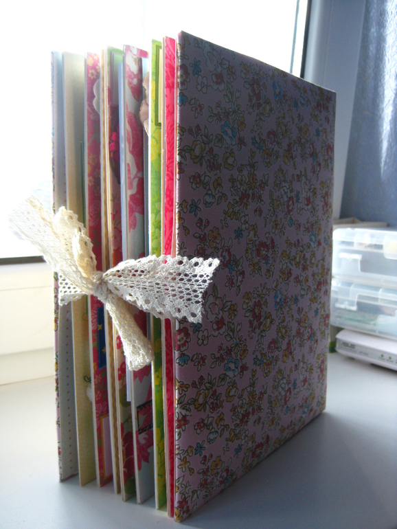 Альбом первого года жизни Алисы