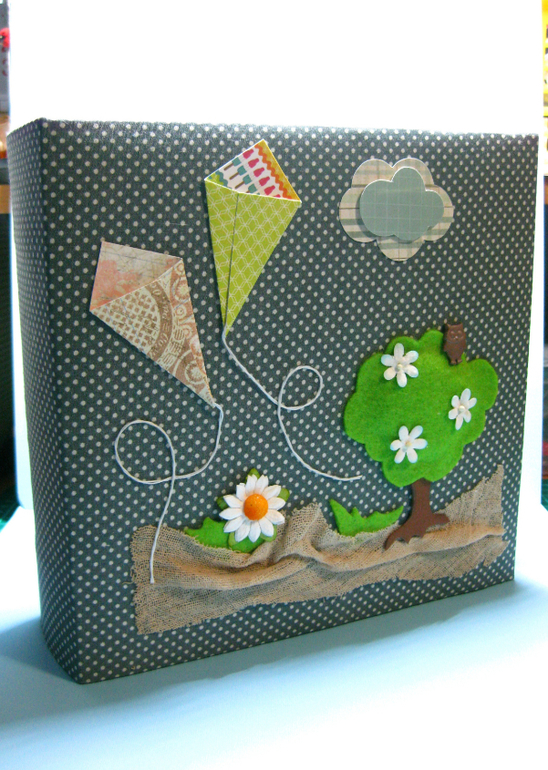 Альбом первого года жизни Малыша