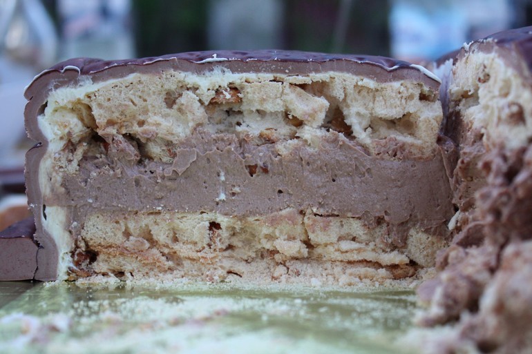 Торт " Чемодан с деньгами".