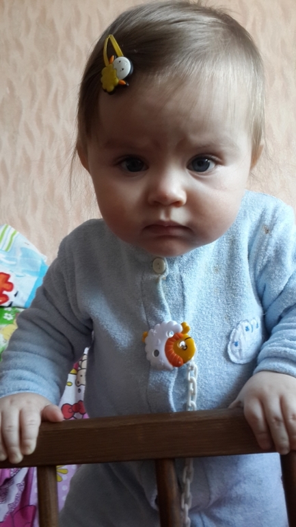 Танюха 9 мес.4 дня.