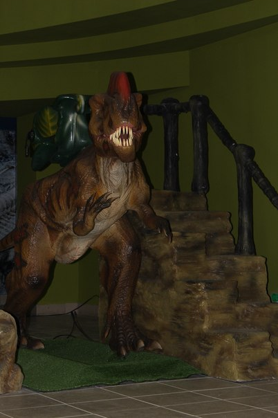 Музей динозавров в ТЦ Москва.