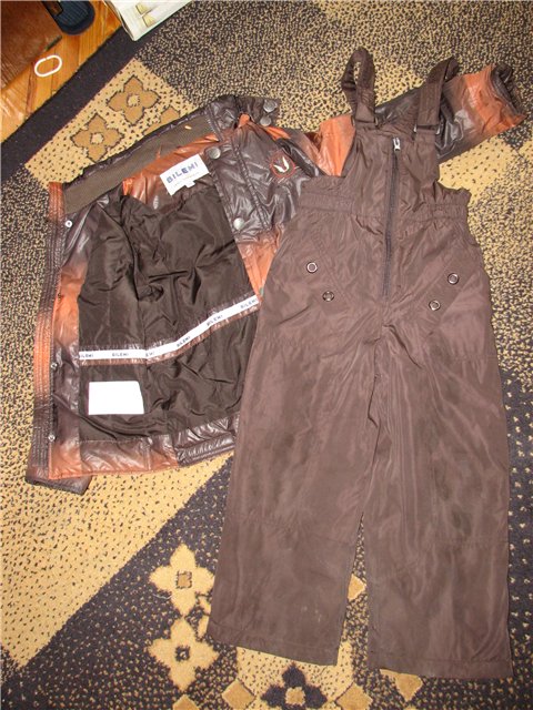 Демисезонные комплекты на мальчика. 104, 110