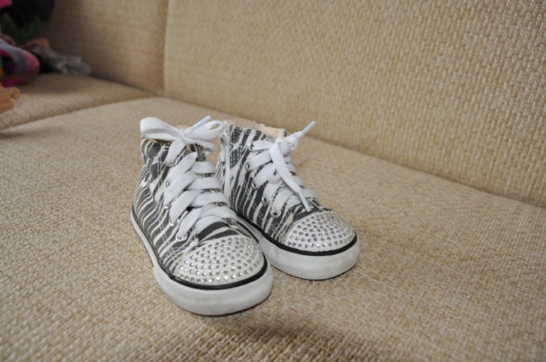 Летняя обувь 21-22 размера.