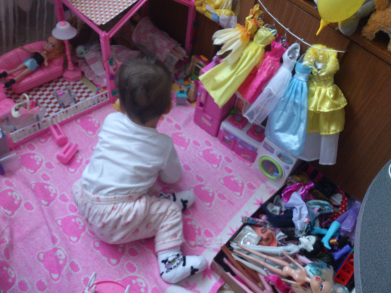 наши игрушки заскучали.....