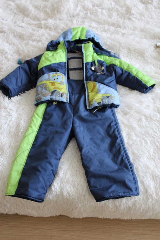 Костюм демисезонный Lemming б/у размер 80, отличное состояние 750 руб. (почта)