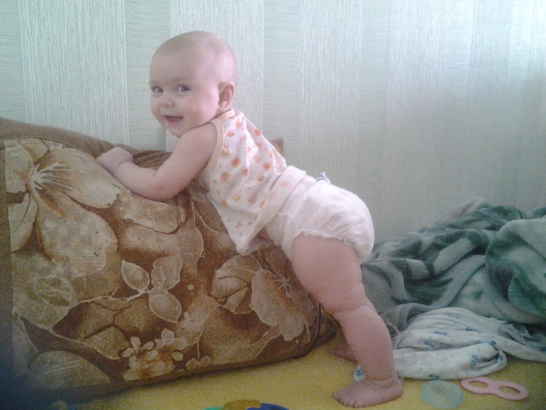 8 месяцев
