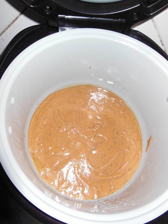 Продолжаю осваивать мультиварку. Плов и кекс.