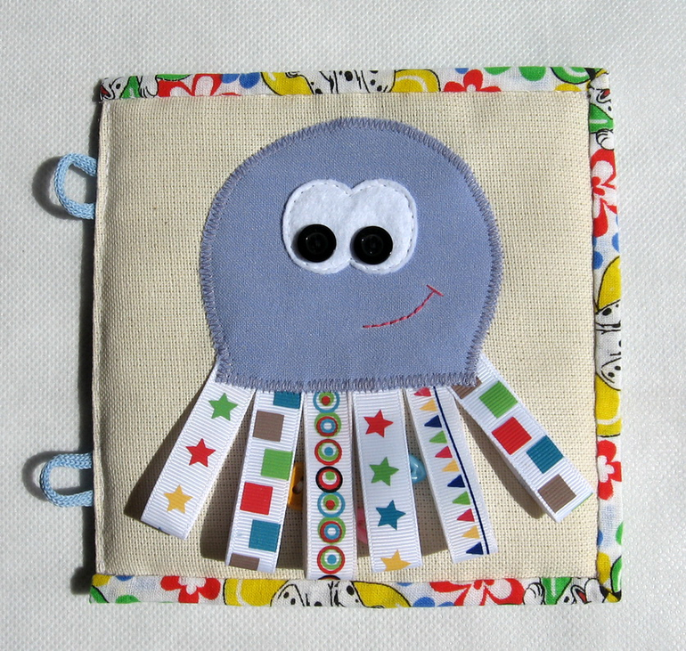 Развивающая книжечка.