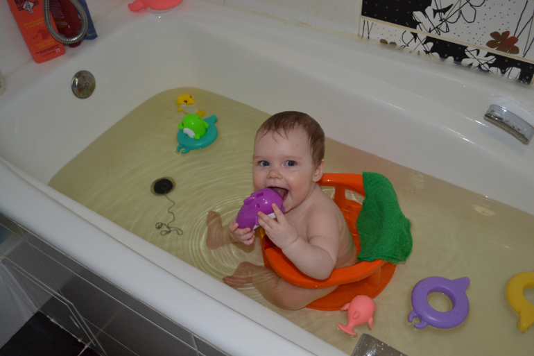 мы купаемся)))))))