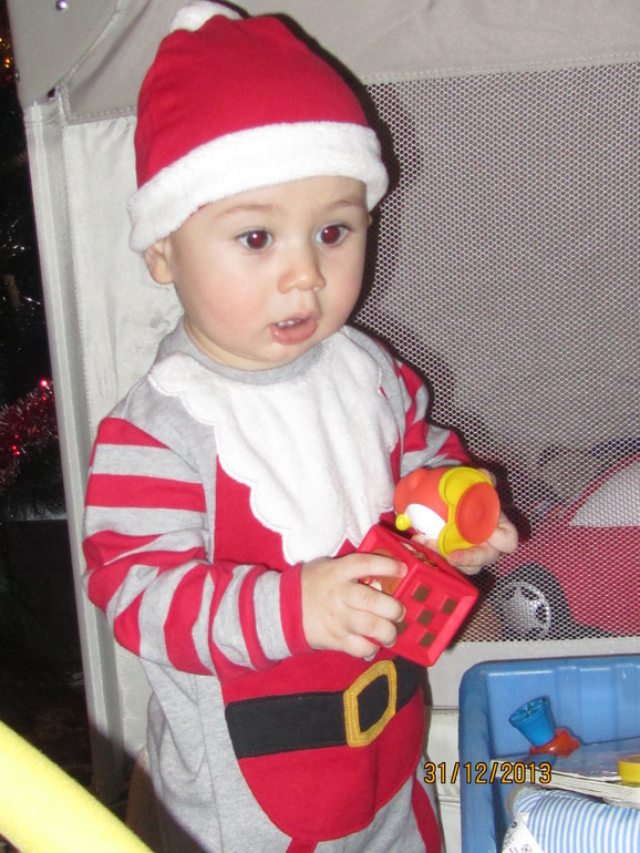 Девочки! С наступающим вас 2014 годом!