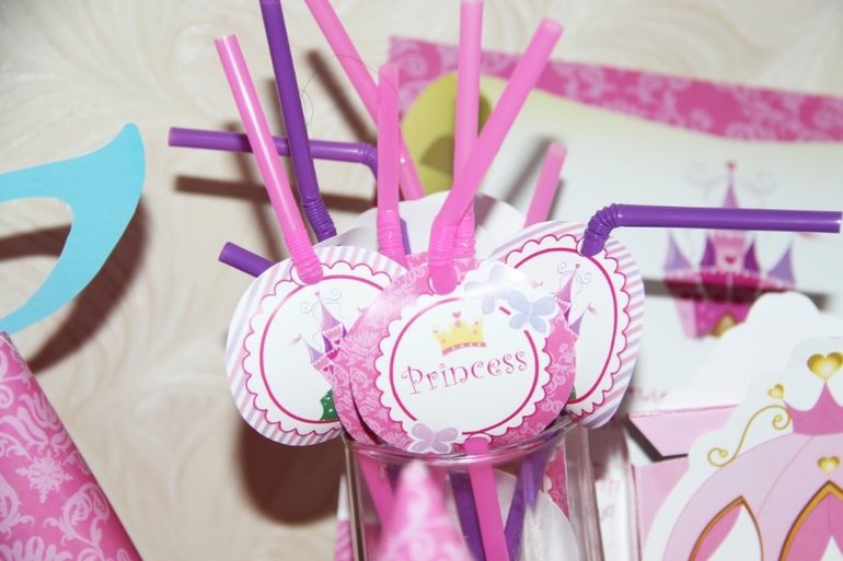 День рождения в стиле "Маленькая принцесса", бумажныая версия
