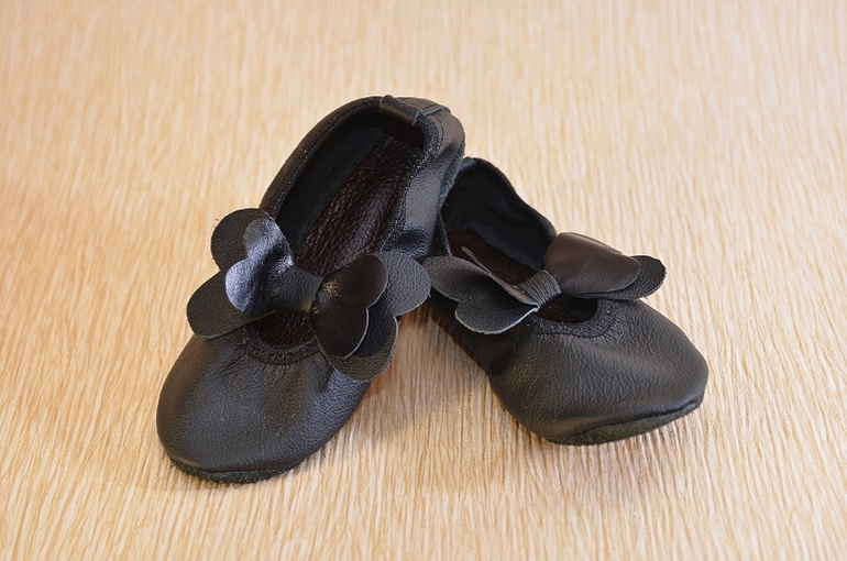 Кожаные чешки