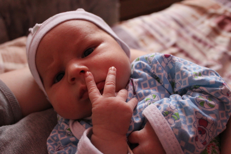 Нам уже целый месяц)))