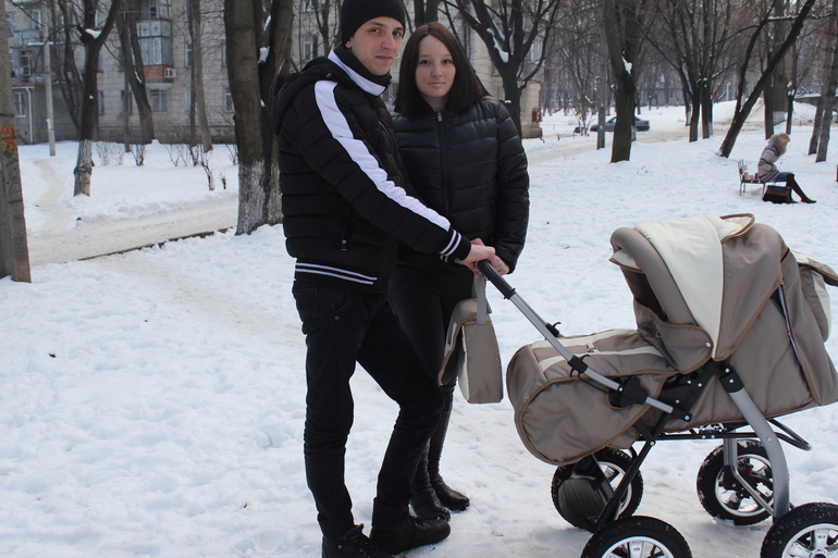 Нам уже целый месяц)))