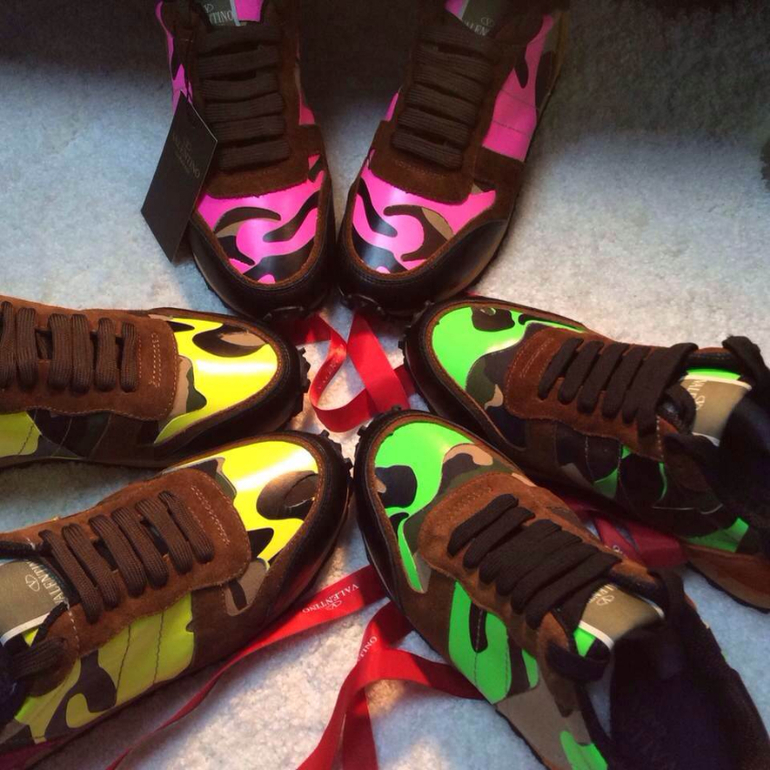Кроссы Valentino