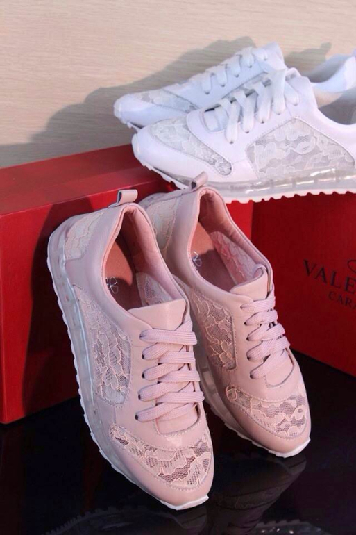 Кроссы Valentino