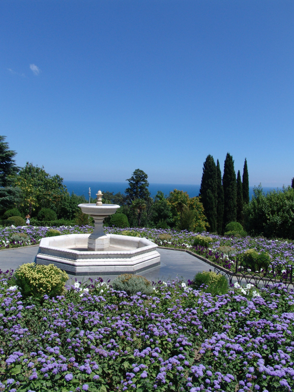 Ливадия. Ласточкино гнездо.