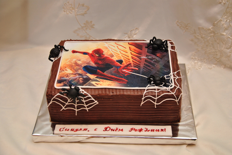 Человек Паук в креме