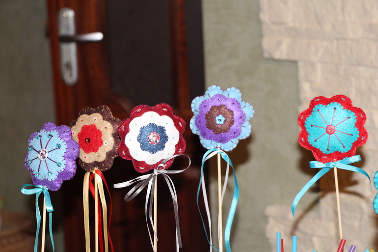 Цветы к первому Дню Рождения