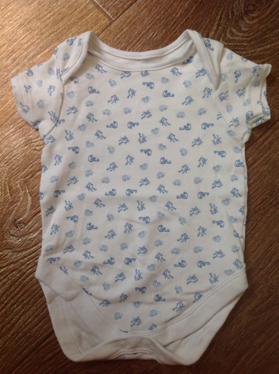 Продам одежду на мальчика 0-3 месяца Zara,Mothecare,Next,Canada,все вещи в отличном состоянии,некоторые новые. Доставка по всей Украине