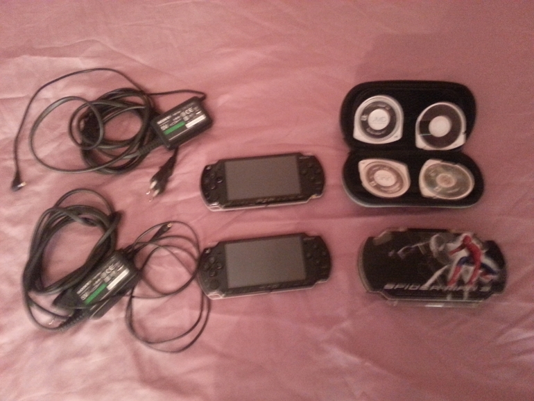 Меняю 2 PSP ( работающие) на радио или видеоняню.