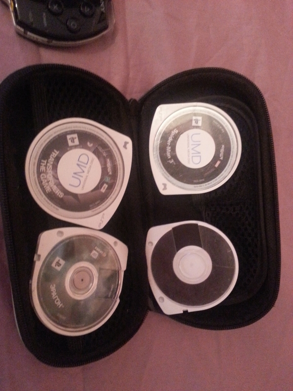 Меняю 2 PSP ( работающие) на радио или видеоняню.