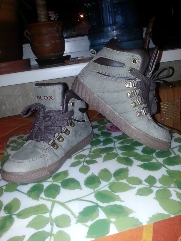 GEOX  на мальчика 31 р-р . 1500 руб!!