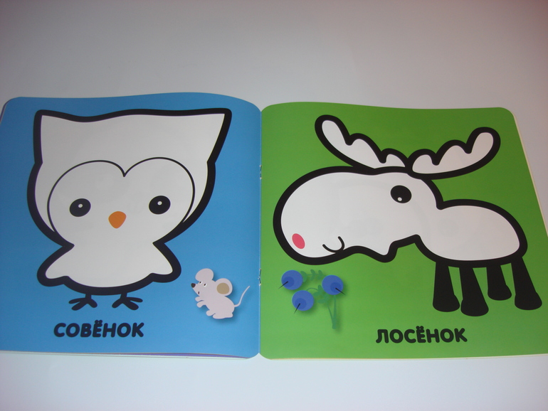 Наши творческие пятиминутки в годик. Рисование.